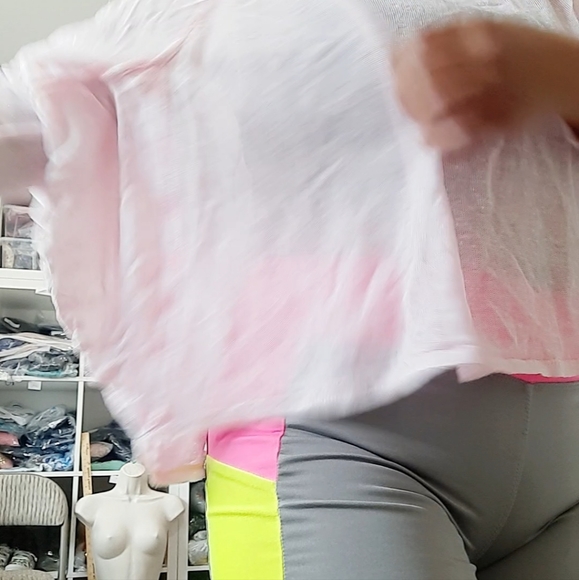 We The Free Pink Oversized Lightweight Knit Small Top - Picture 5 of 16